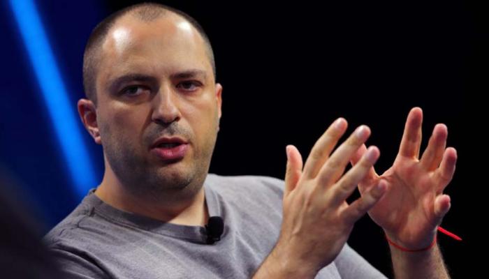 WhatsApp-CEO Quickly Off from Facebook After a Fight about Privacy