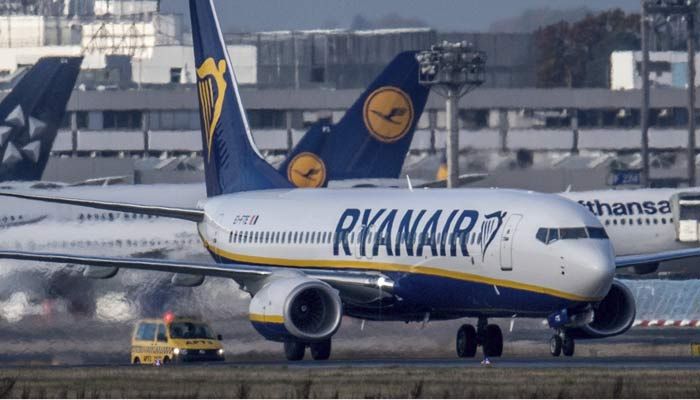 No Bomb Found In Plane Ryanair At Eindhoven Airport