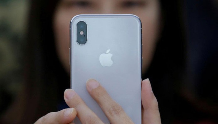 Apple Removes 27,000 Games and Apps in China