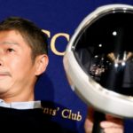 Japanese Billionaire Rejects 27,000 Women at the Same Time