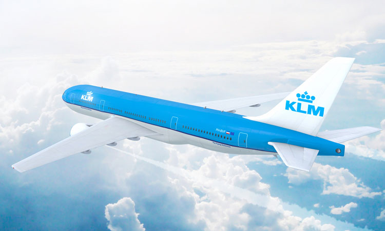 KLM Boss Pieter Elbers Hands in 20 Percent of His Wages