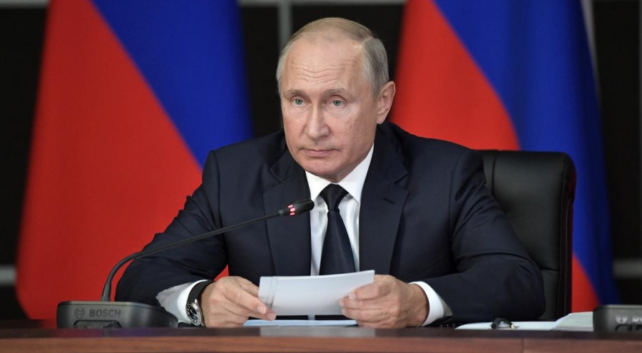 Vladimir Putin Urges Russians to Vote for Constitutional Change