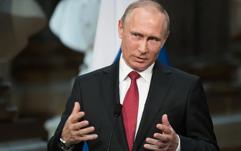 Putin Willing to Talk to Completely Confused People Too