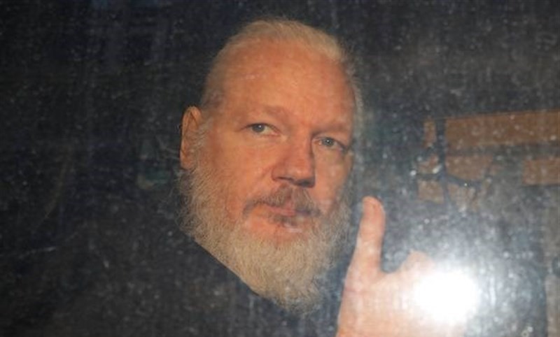 British Judge Blocks Extradition of Julian Assange